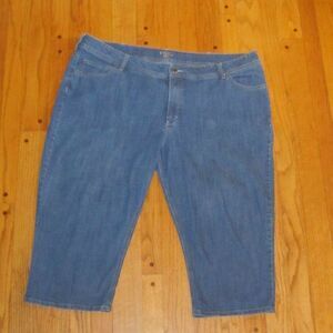 #289 RIDERS BY LEE 4-Pocket Capri Jeans.sze. 26W